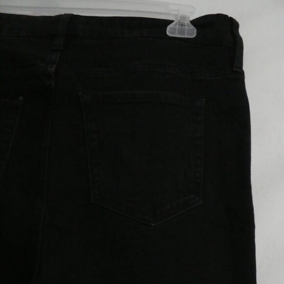 JOE FRESH + | size 16 | Classic Slim | Black Distressed Bermuda Denim Jeans - Picture 14 of 16